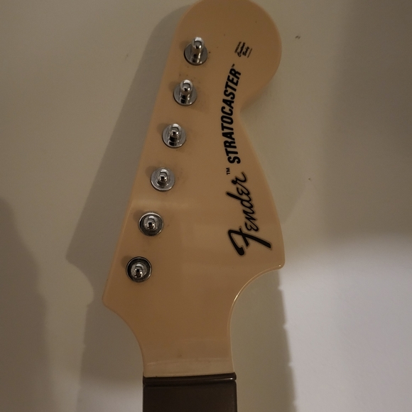 Mad Catz/ Harmonix Rock Band 4 Wireless Guitar Xbox One w/ Strap; Mint, Like New - Picture 10 of 10